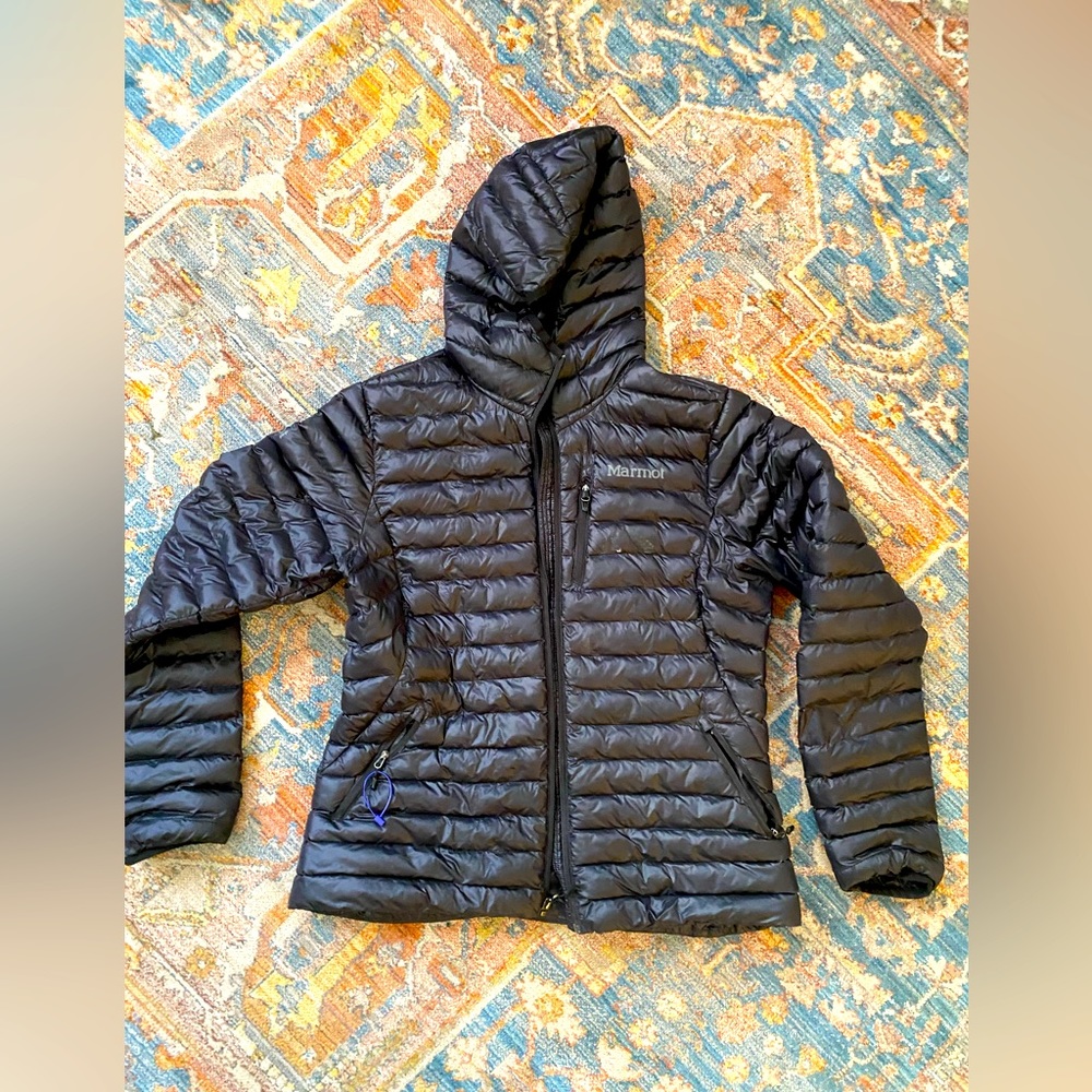 Marmot puffer jacket waterproof size large
